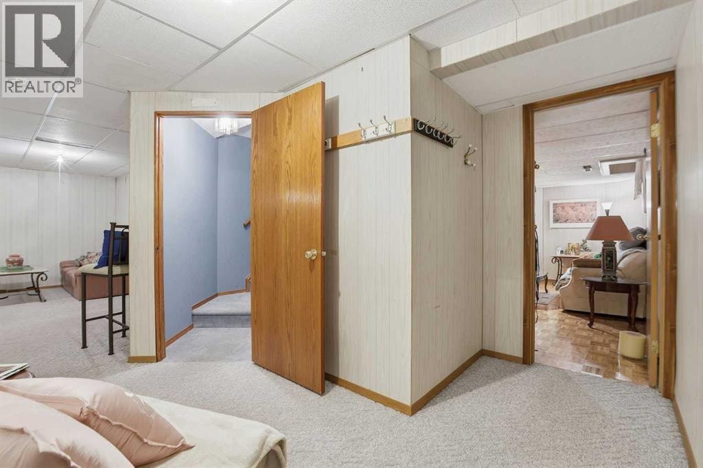 866 Applewood Drive SE — photo 37