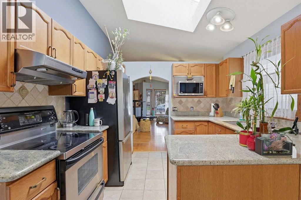 866 Applewood Drive SE — photo 17