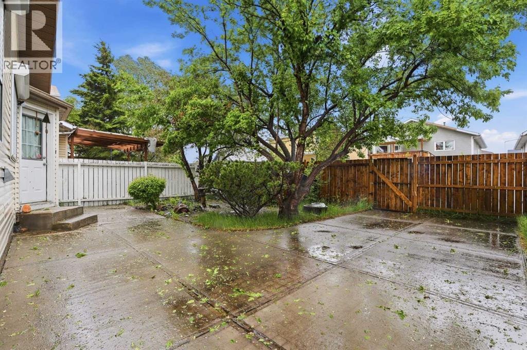 866 Applewood Drive SE — photo 44