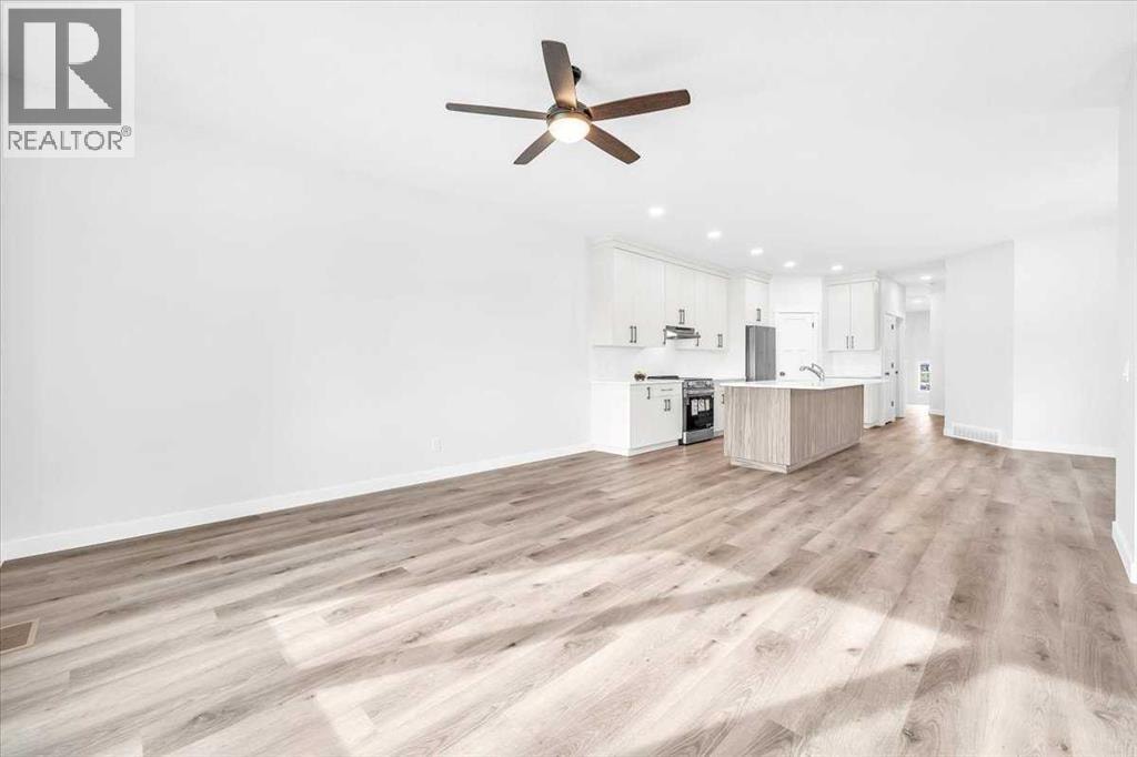 1014 Limit Avenue — photo 7