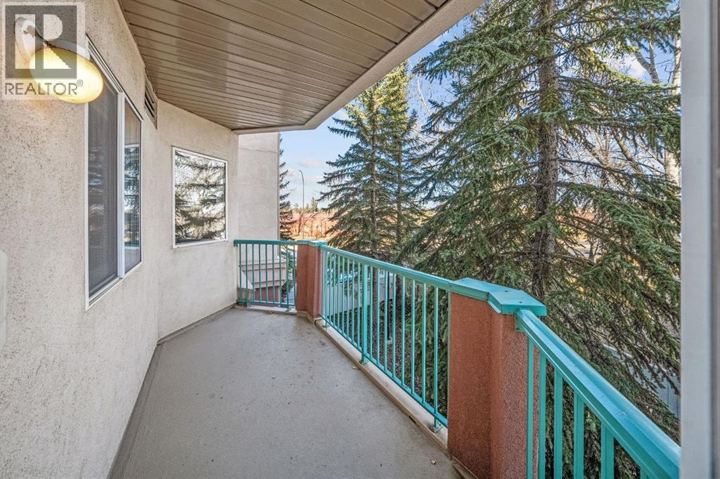 207, 200 Lincoln Way SW — photo 15