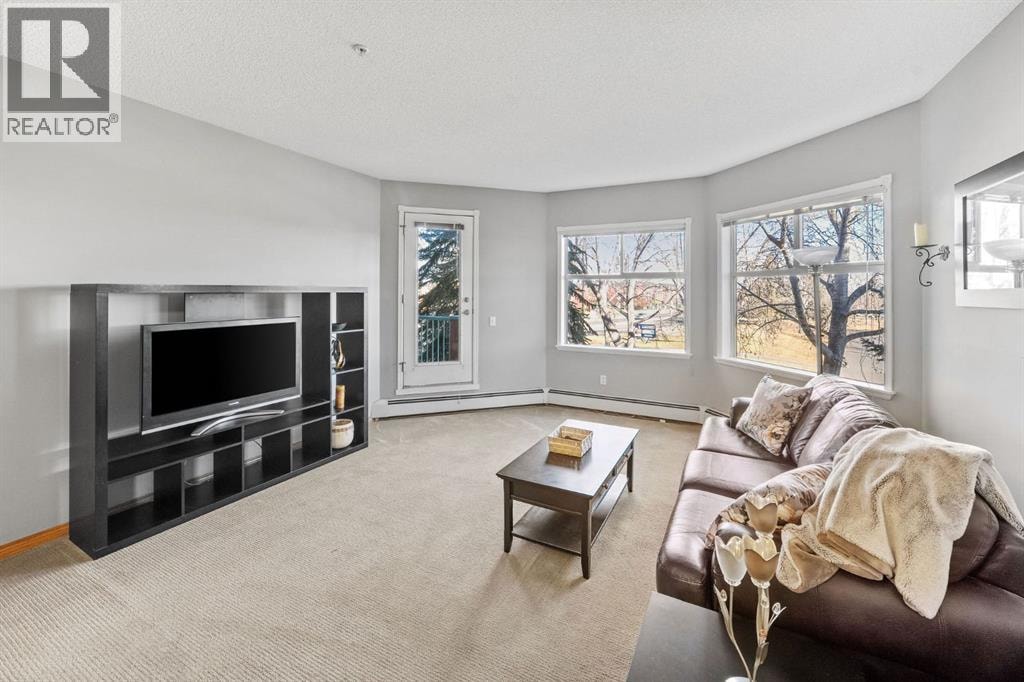 207, 200 Lincoln Way SW — photo 12