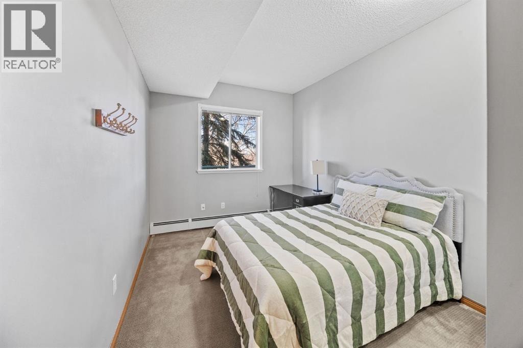 207, 200 Lincoln Way SW — photo 17