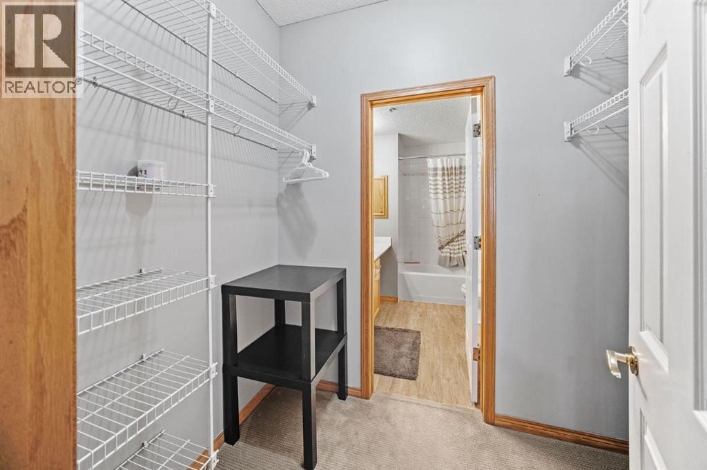 207, 200 Lincoln Way SW — photo 20