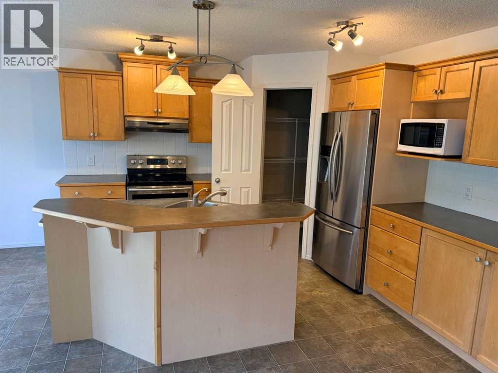 212 Cove Court — photo 5