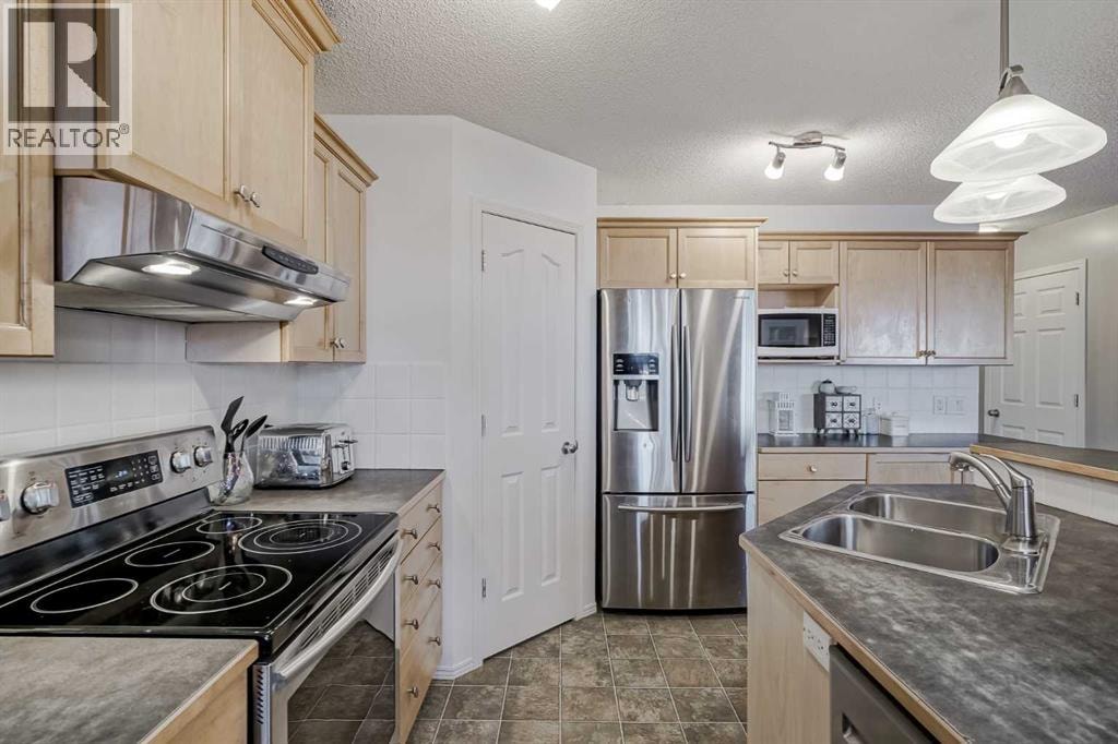 212 Cove Court — photo 11