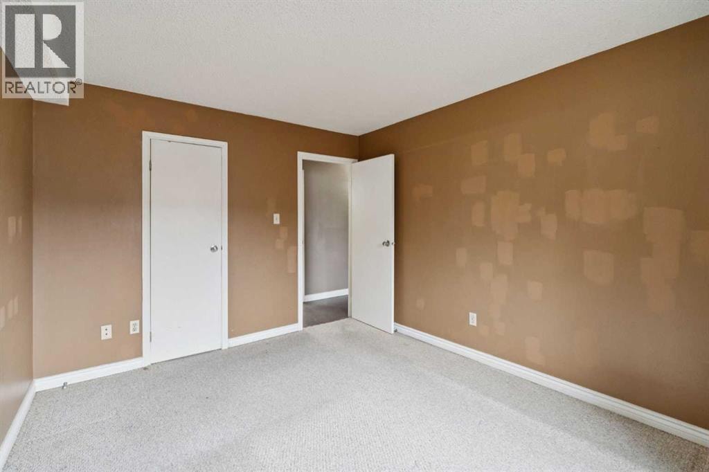5111, 315 Southampton Drive SW — photo 13