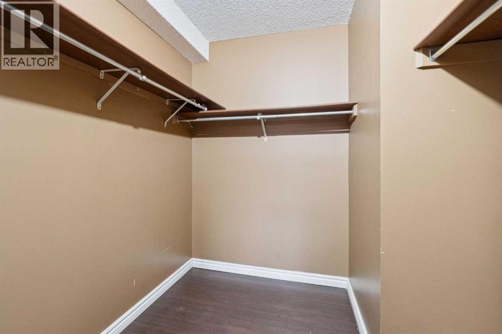 5111, 315 Southampton Drive SW — photo 14