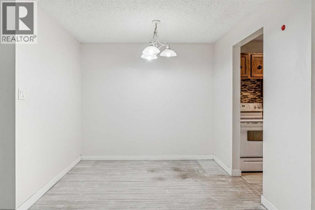 3202, 315 Southampton Drive SW — photo 9