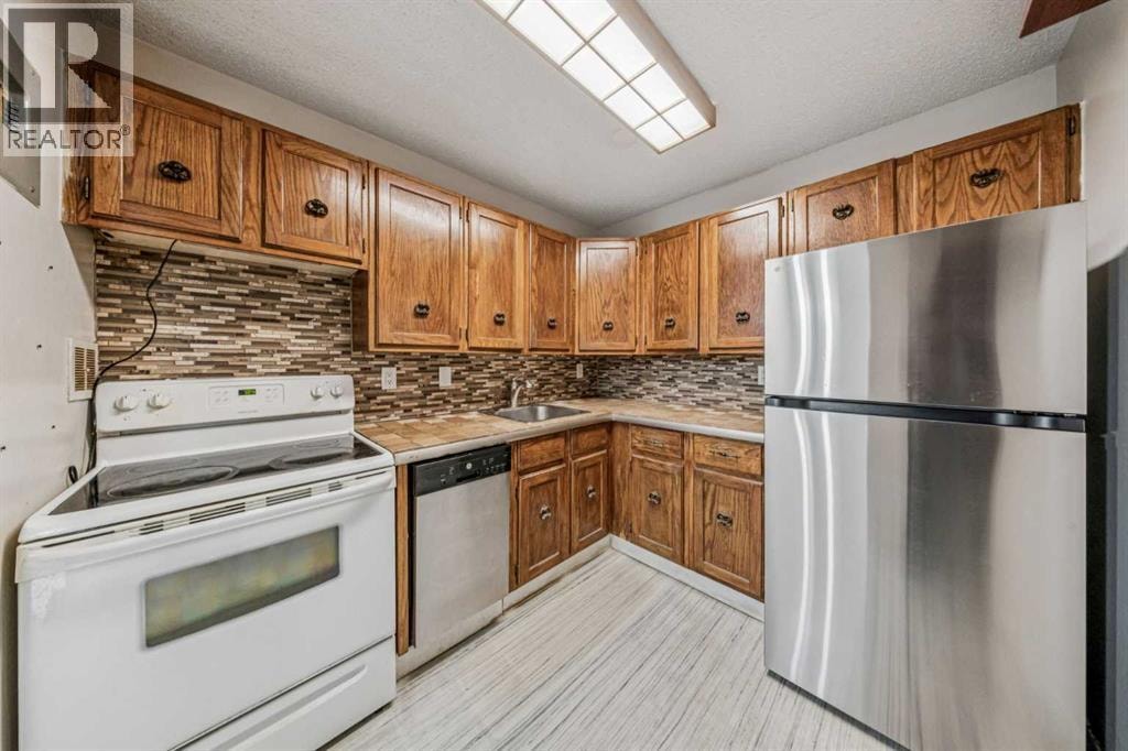 3202, 315 Southampton Drive SW — photo 10