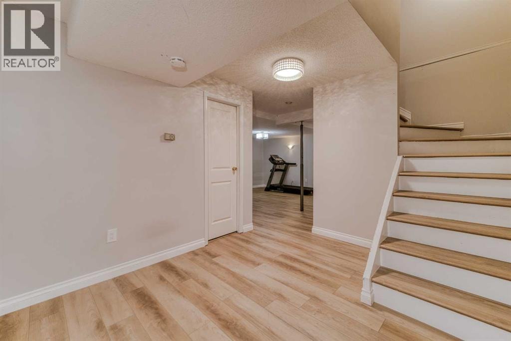 8286 Edgebrook Drive NW — photo 34