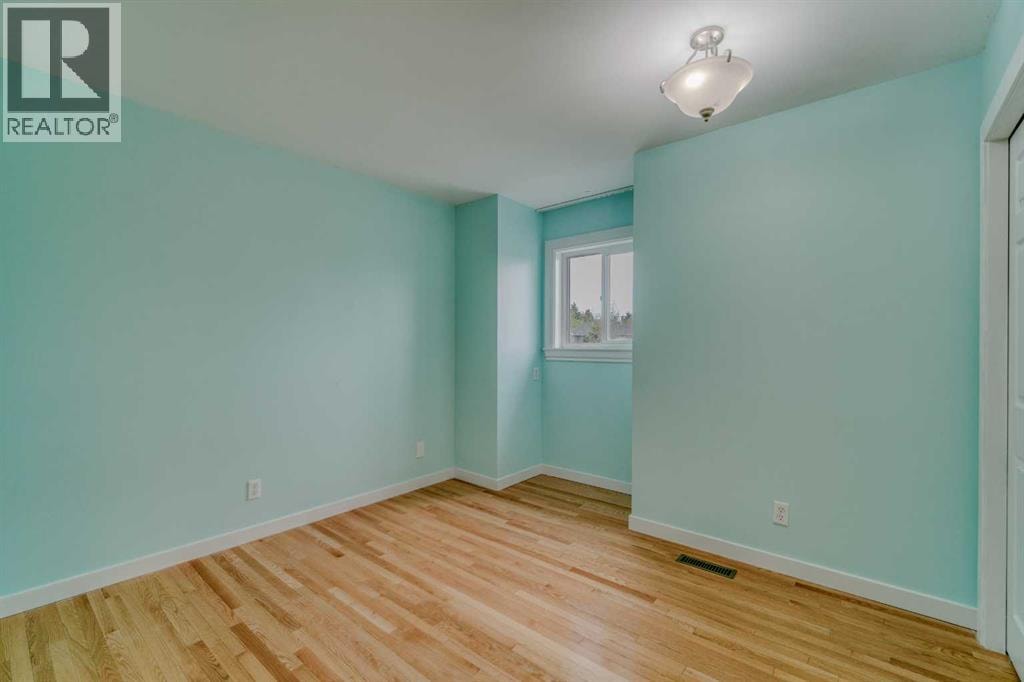 8286 Edgebrook Drive NW — photo 27