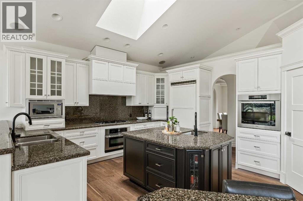 31 Sterling Springs Crescent — photo 14