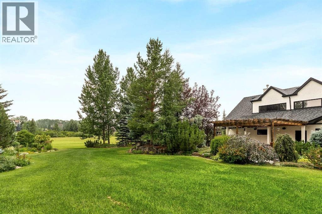 31 Sterling Springs Crescent — photo 48