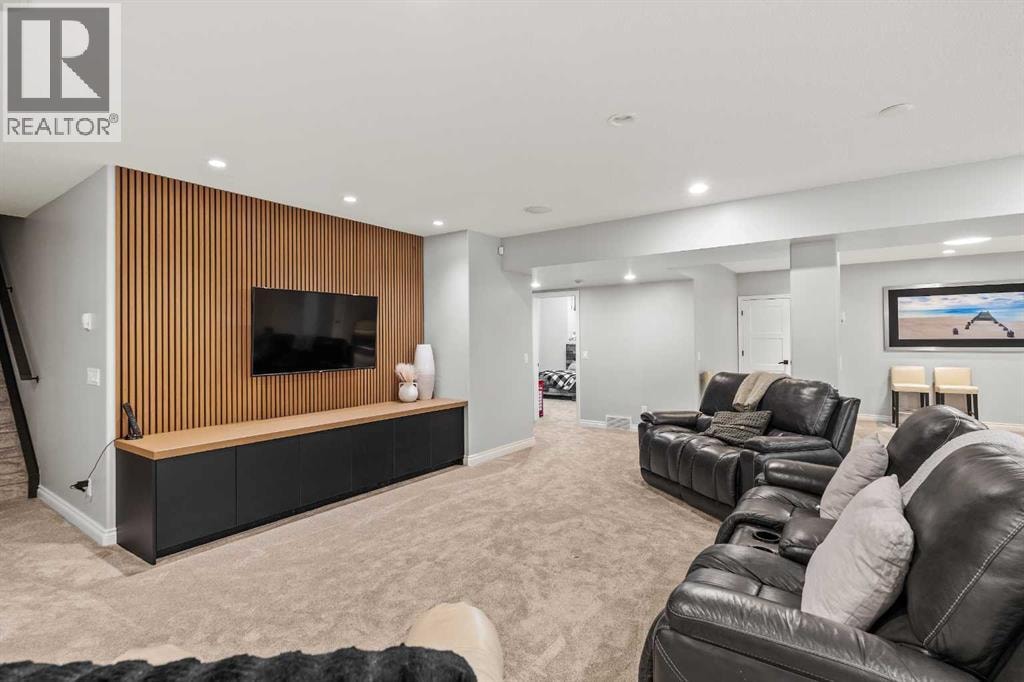 31 Sterling Springs Crescent — photo 36