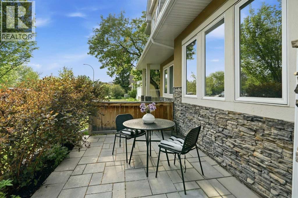 226 11 Avenue NW — photo 25