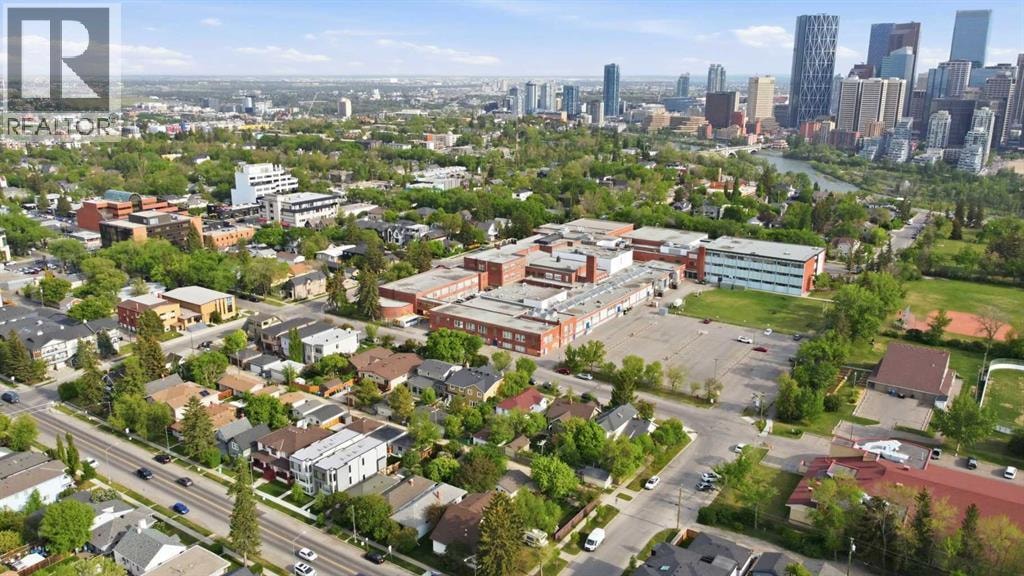 226 11 Avenue NW — photo 37