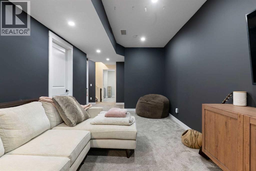 193 River Heights Drive — photo 17