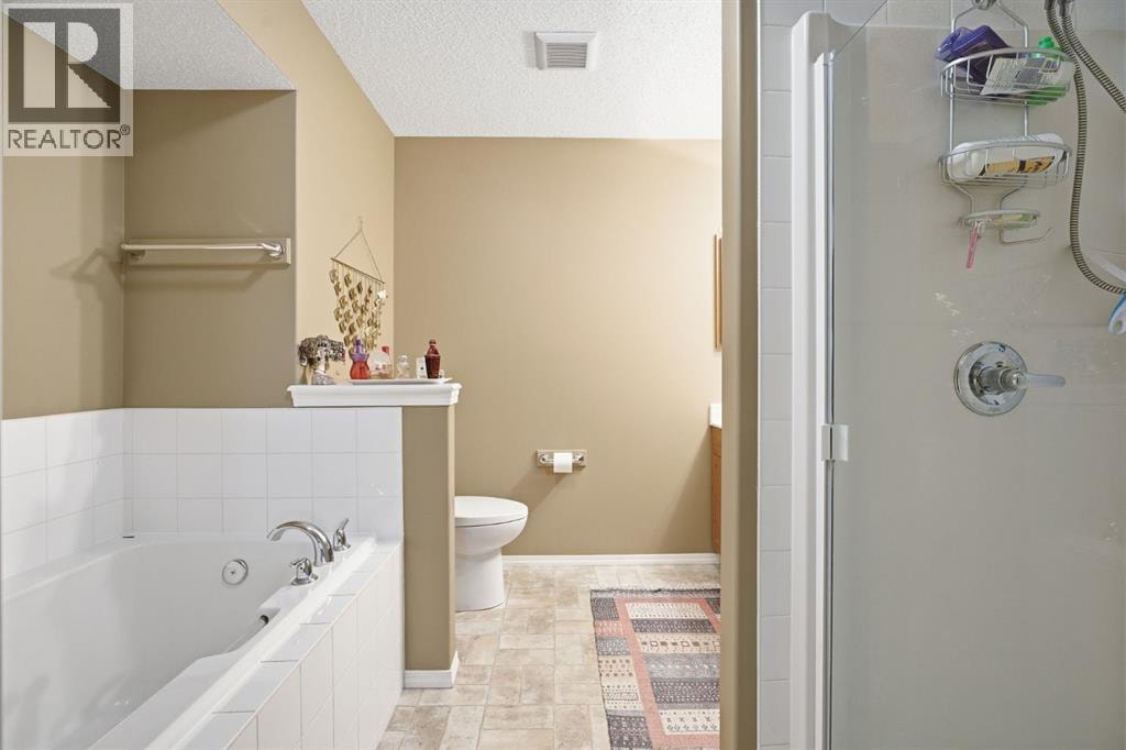 157 Cranberry Square SE — photo 18