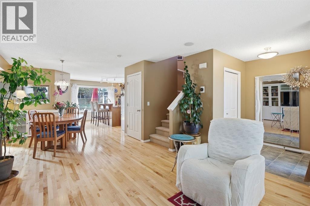 157 Cranberry Square SE — photo 6