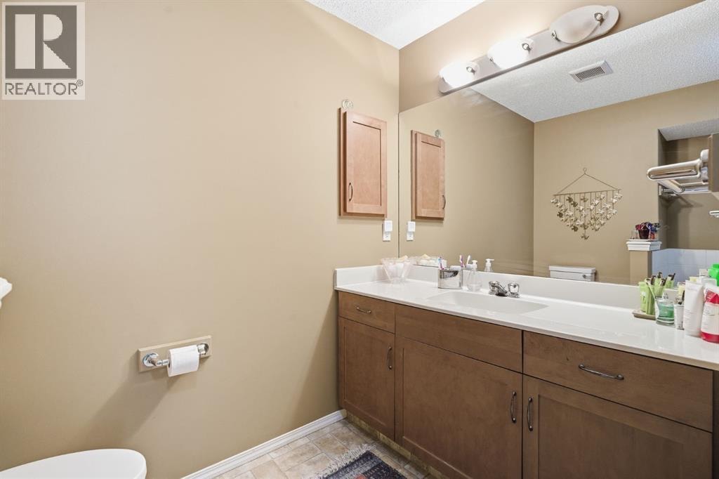157 Cranberry Square SE — photo 19