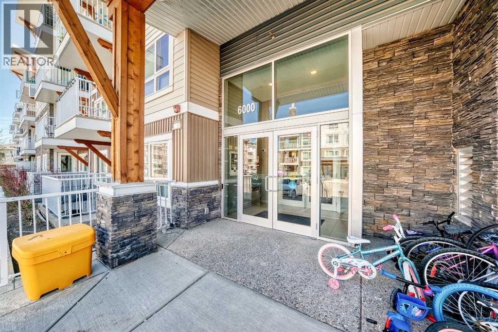 6409, 302 Skyview Ranch Drive NE — photo 5