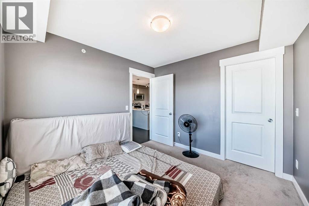 6409, 302 Skyview Ranch Drive NE — photo 32