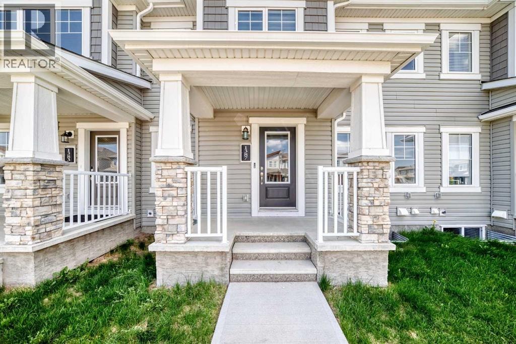 1387 148 Avenue NW — photo 4