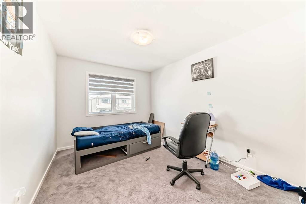 1387 148 Avenue NW — photo 33