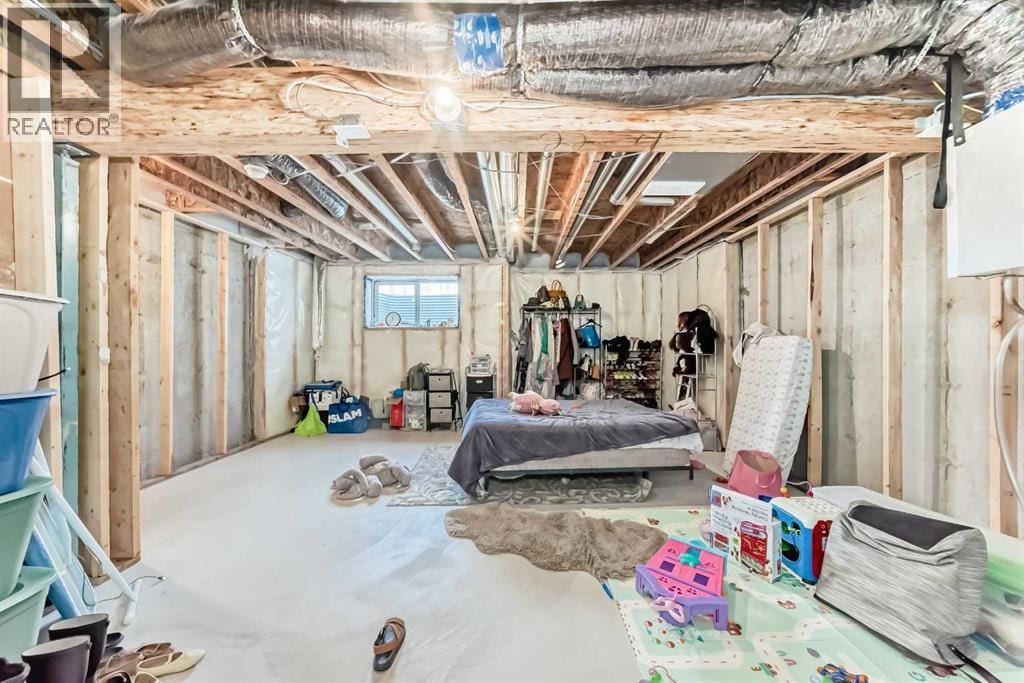 1387 148 Avenue NW — photo 39