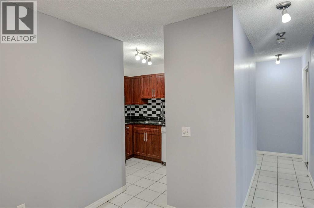 204, 1900 25A Street SW — photo 7