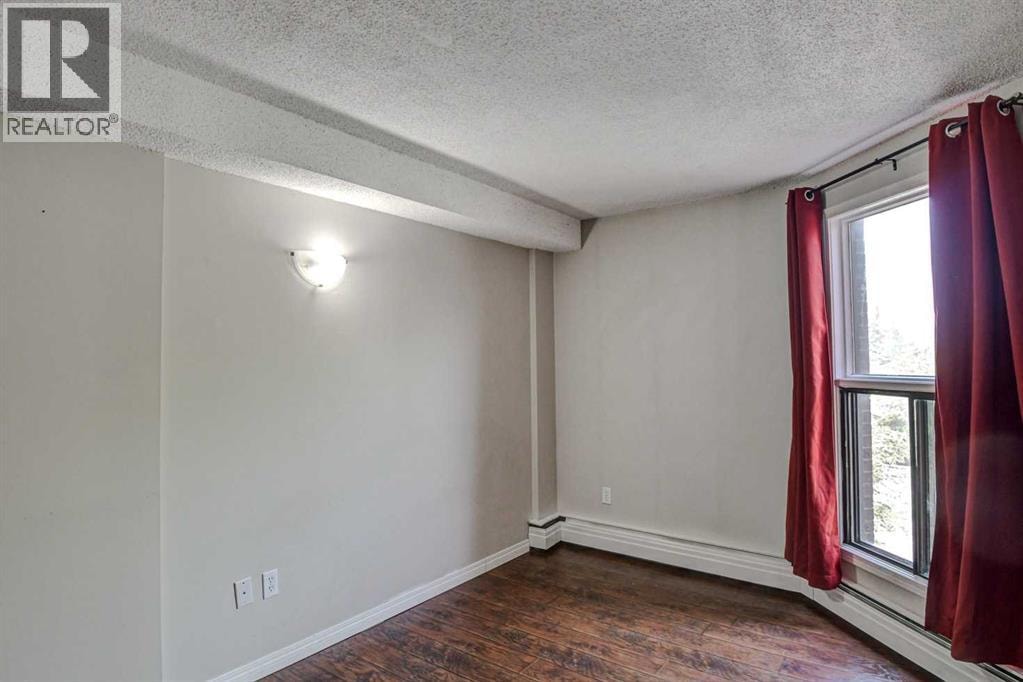 204, 1900 25A Street SW — photo 15