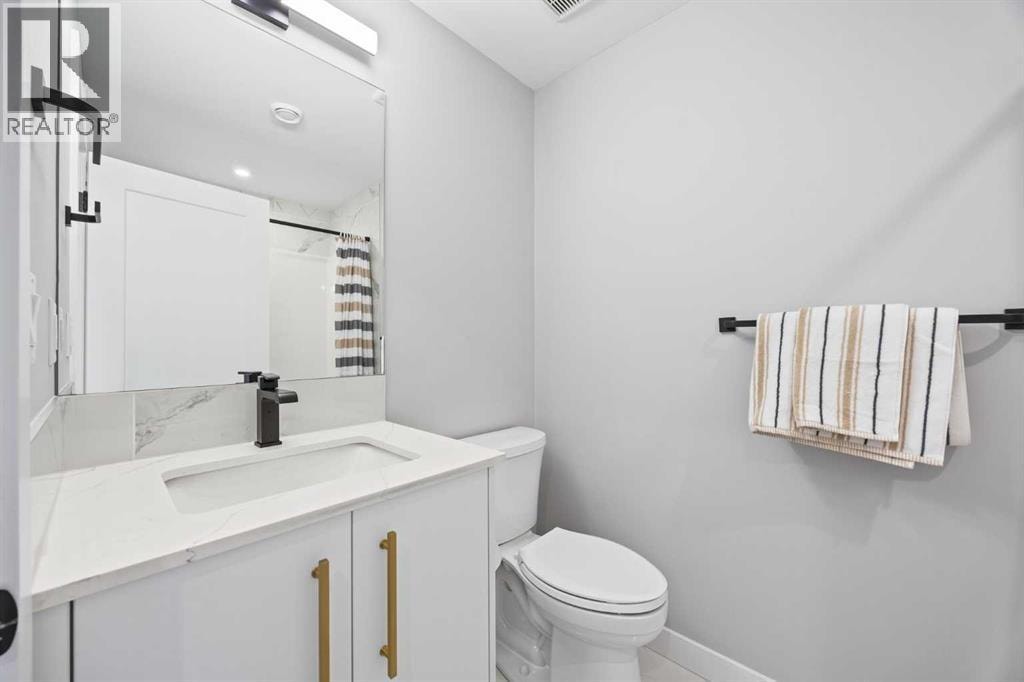 3044 85 Street SW — photo 36