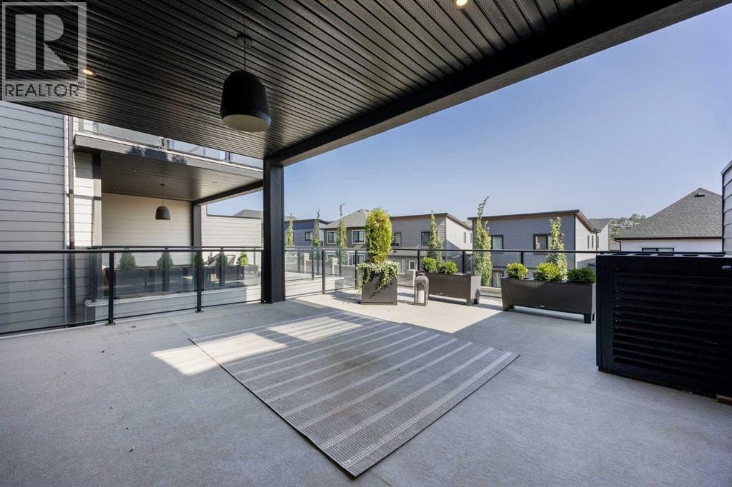 3044 85 Street SW — photo 39