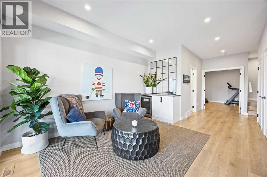 3044 85 Street SW — photo 34