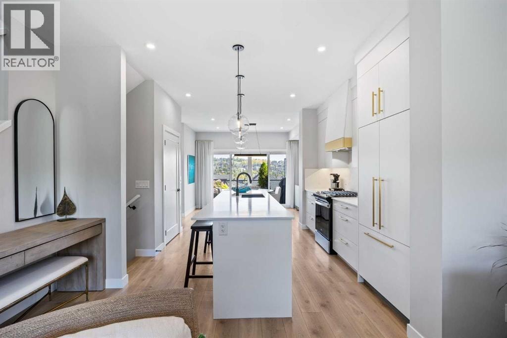 3044 85 Street SW — photo 10
