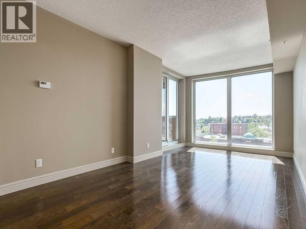 803, 817 15 Avenue SW — photo 15