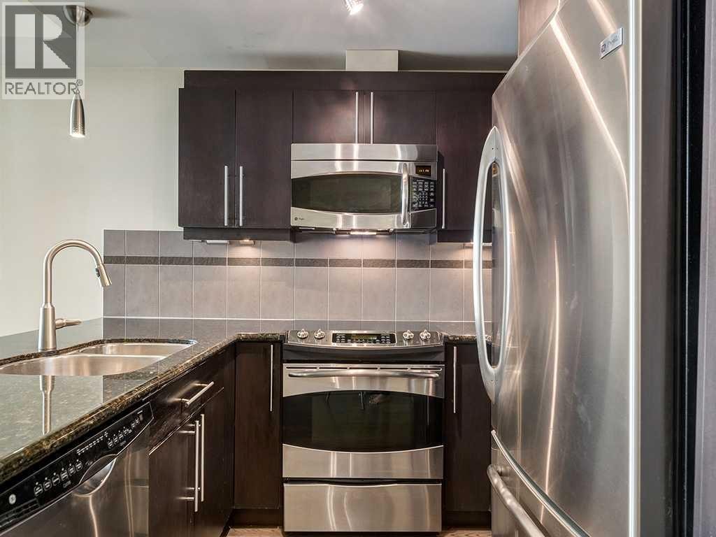 803, 817 15 Avenue SW — photo 22