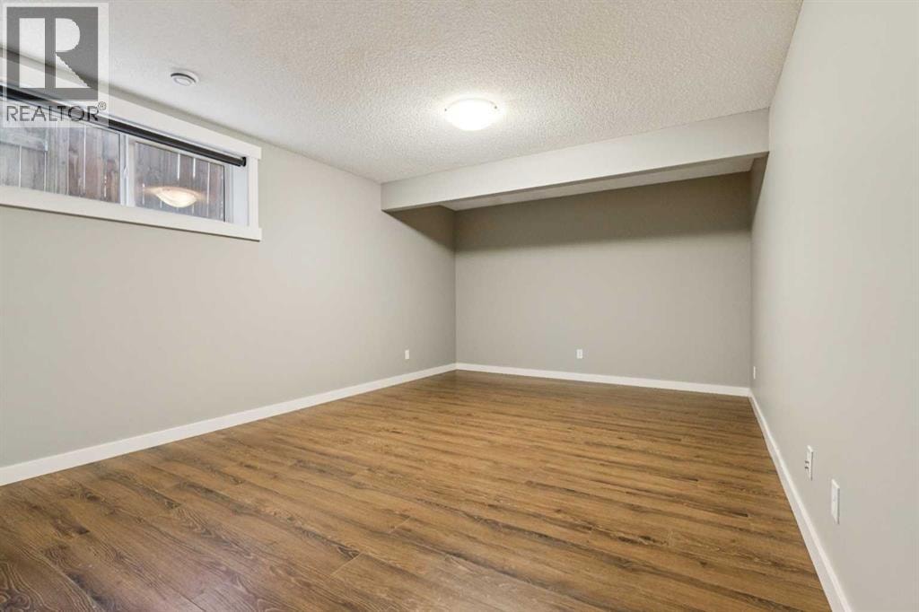 327 Panamount Point NW — photo 21