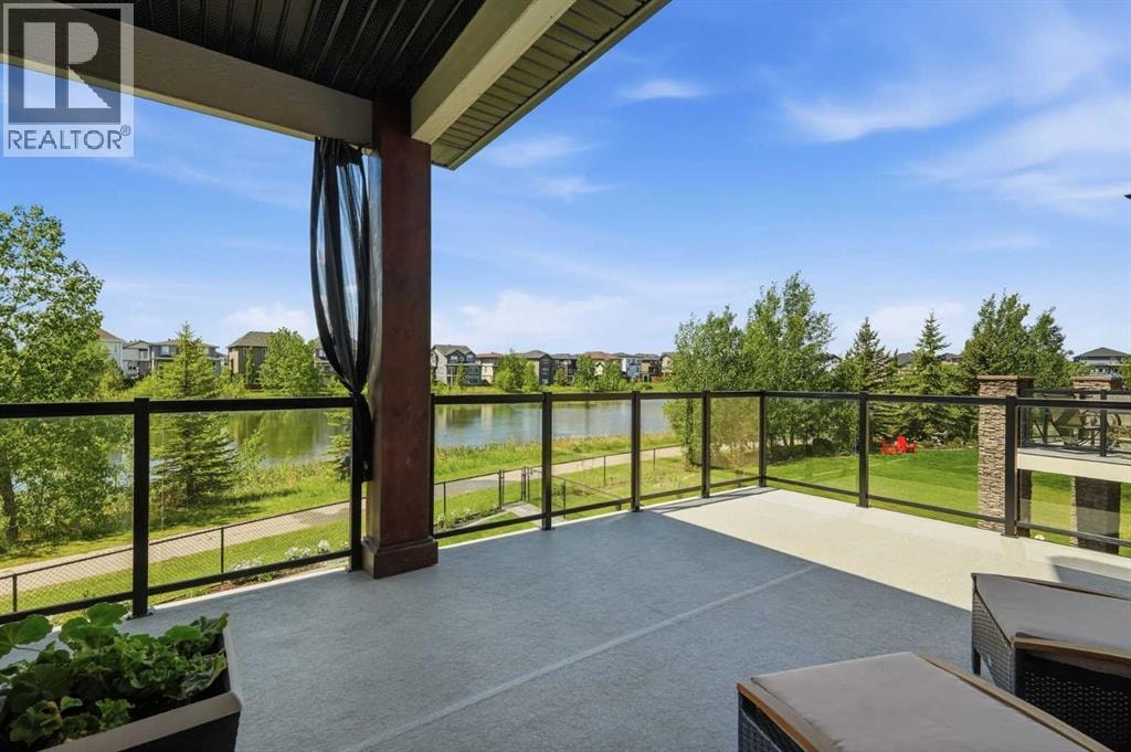 160 Kinniburgh Loop — photo 43