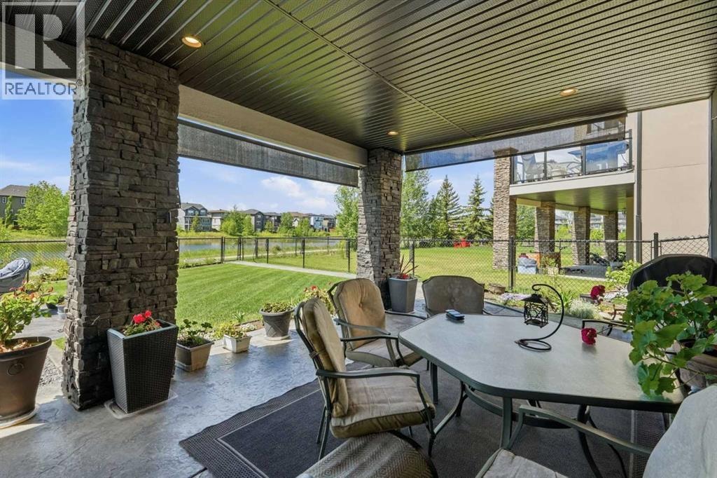 160 Kinniburgh Loop — photo 44