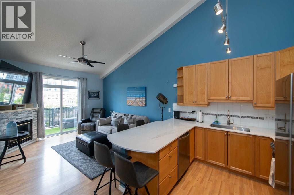 235, 112 14 Avenue SE — photo 6