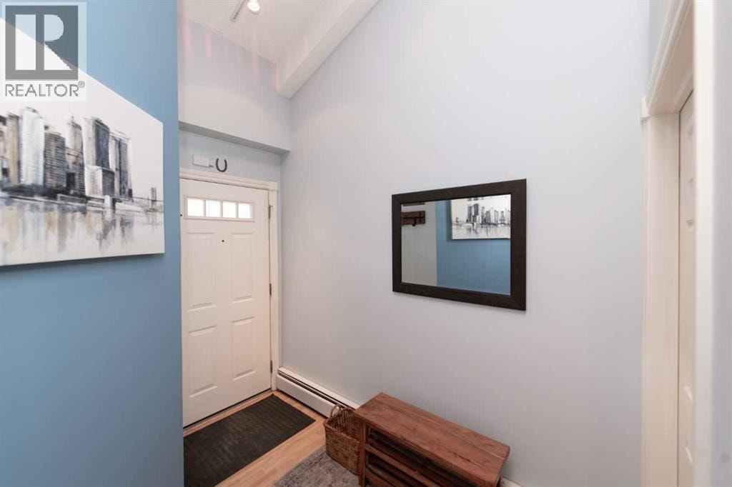 235, 112 14 Avenue SE — photo 5