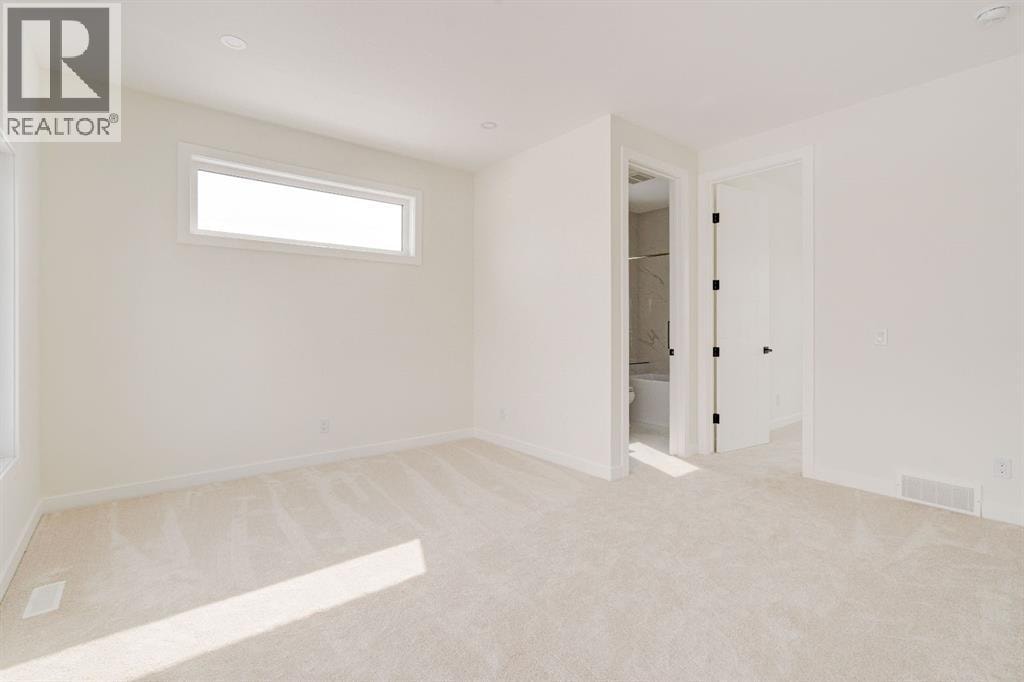 39A Moncton Road NE — photo 40