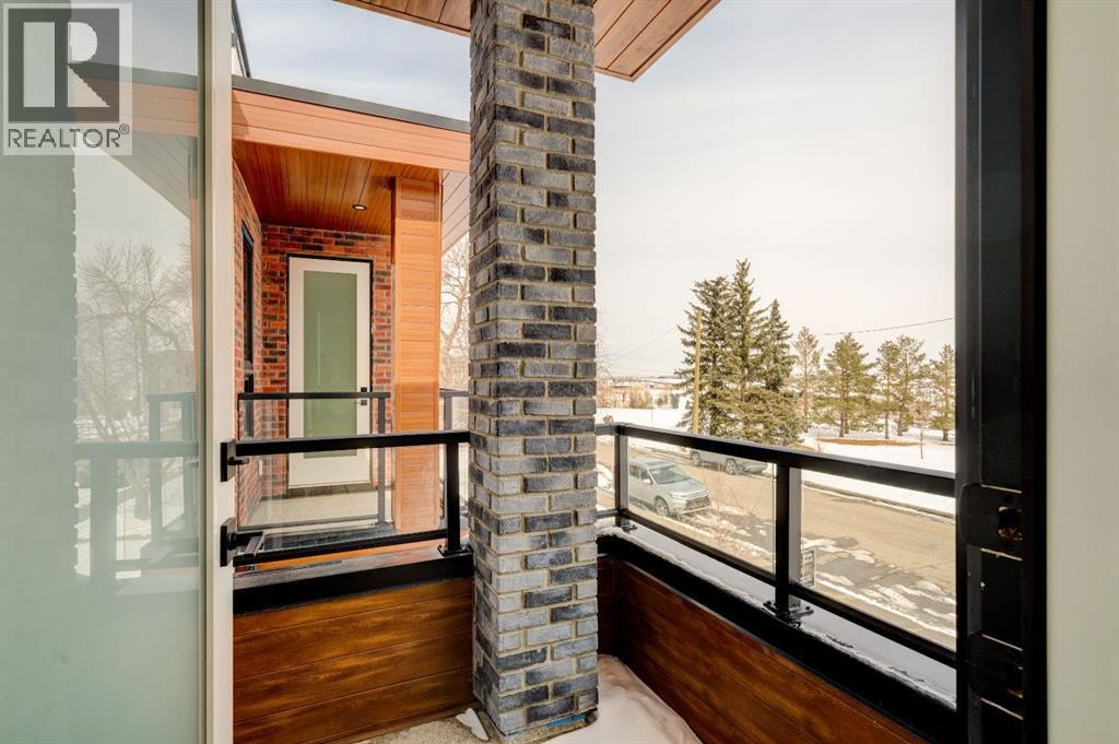 39A Moncton Road NE — photo 32