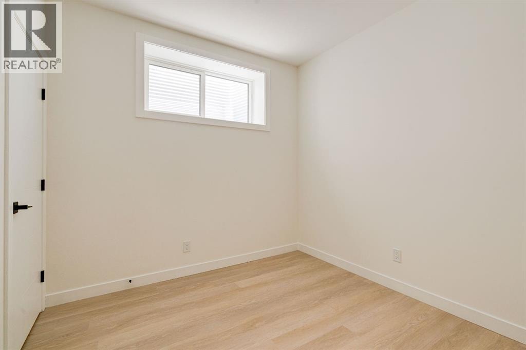 39A Moncton Road NE — photo 46