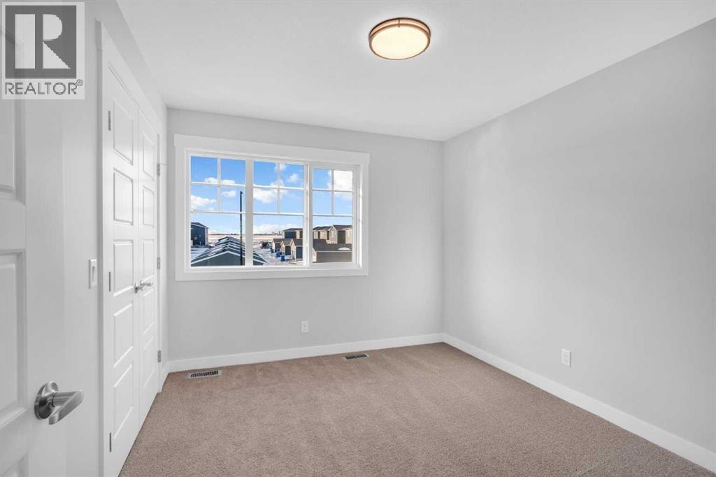 239 Chelsea  Park — photo 39