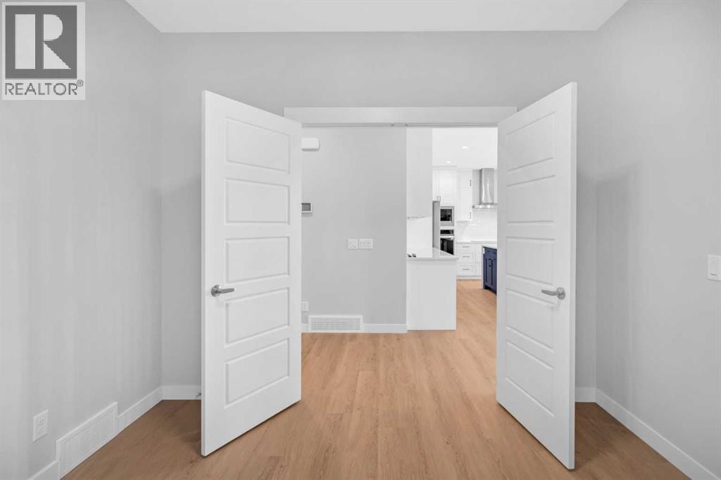 239 Chelsea  Park — photo 7