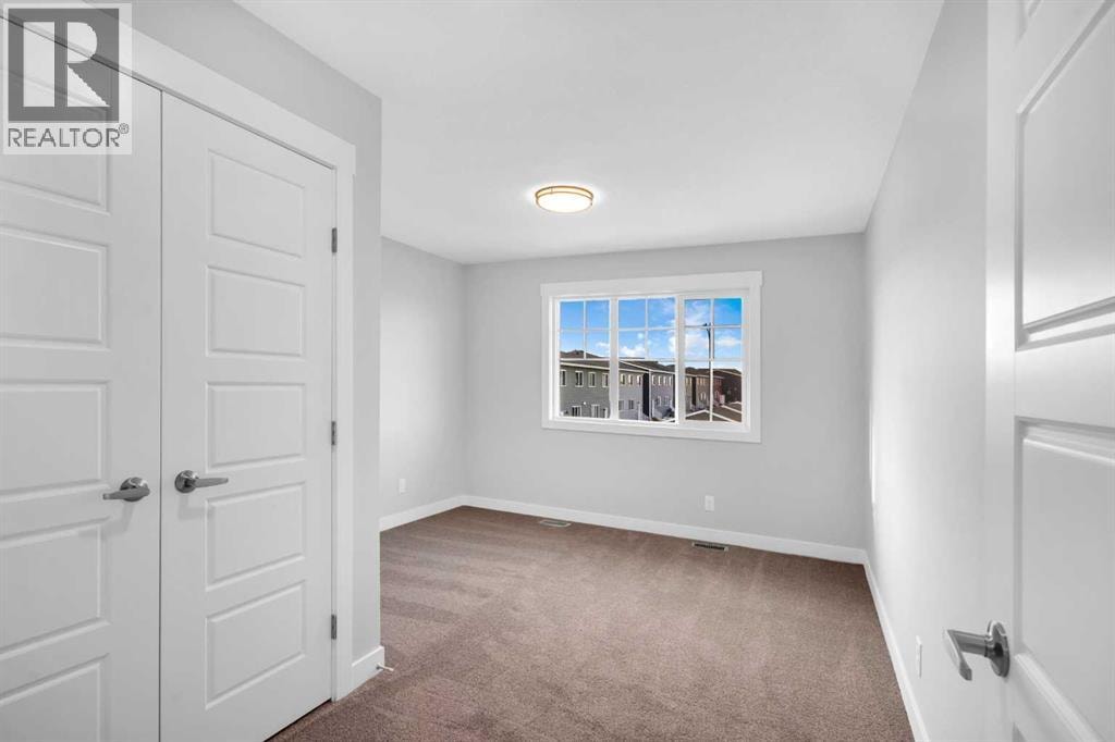 239 Chelsea  Park — photo 42