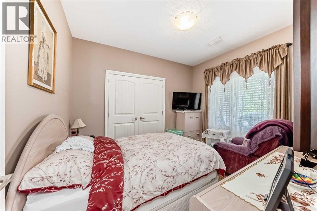 430 Marina Drive — photo 44